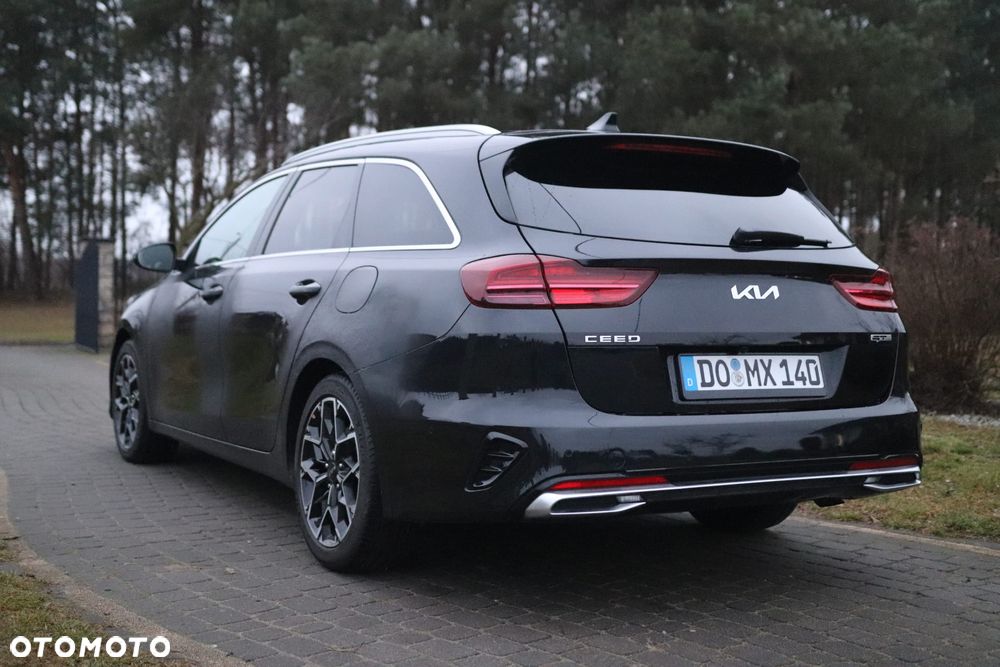 Kia Ceed 1.5 T-GDI DCT7 OPF GT Line - 25