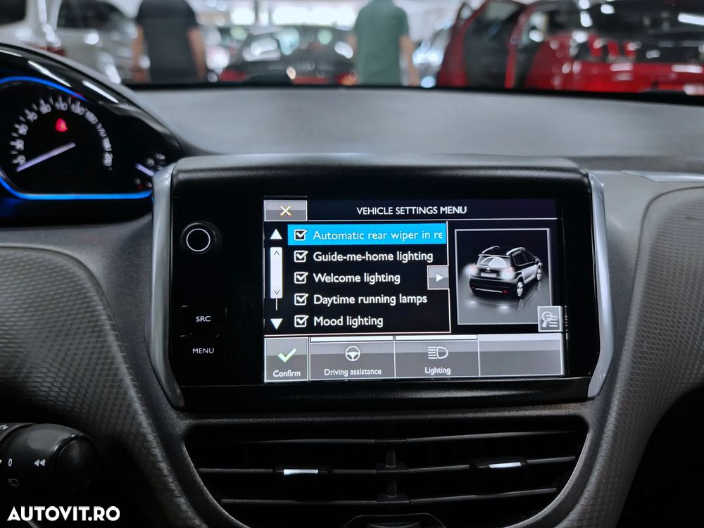Peugeot 2008 PureTech 110 Stop&Start EAT6 Allure - 17