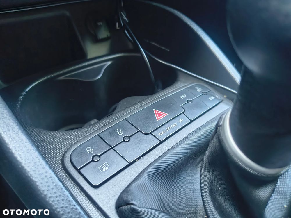 Seat Ibiza SC 1.4 16V Sport - 28