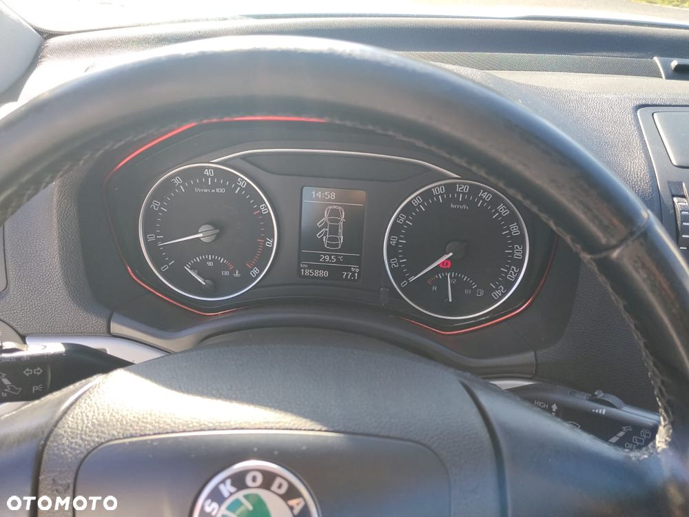 Skoda Octavia - 7