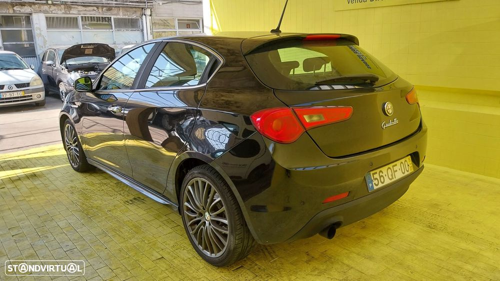 Alfa Romeo Giulietta 1.6 JTDm Distinctive J18 - 20