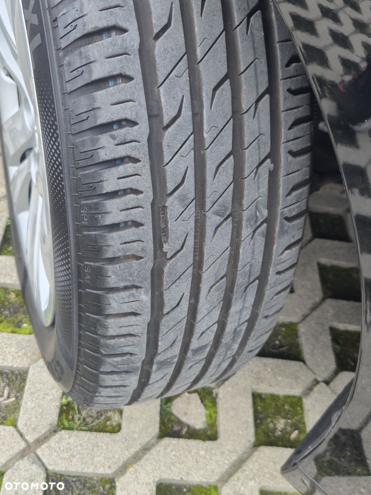 Hyundai i40 1.6 Comfort - 12