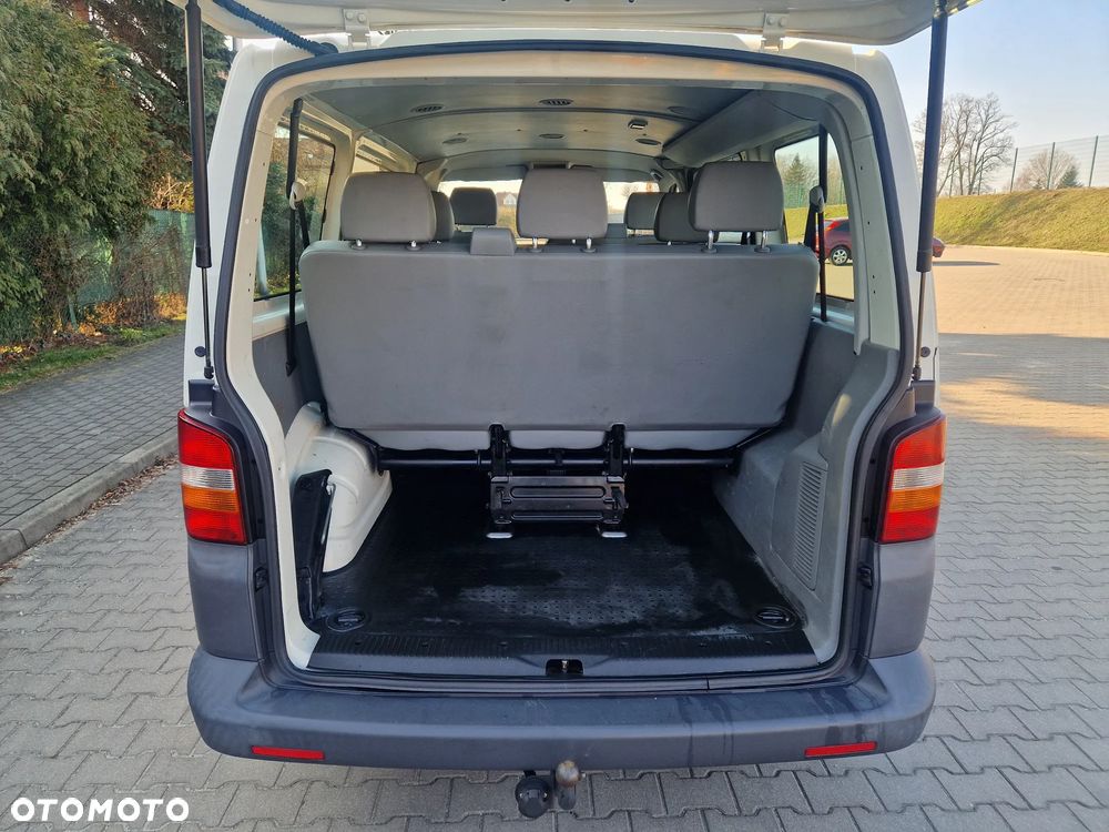 Volkswagen Transporter - 7