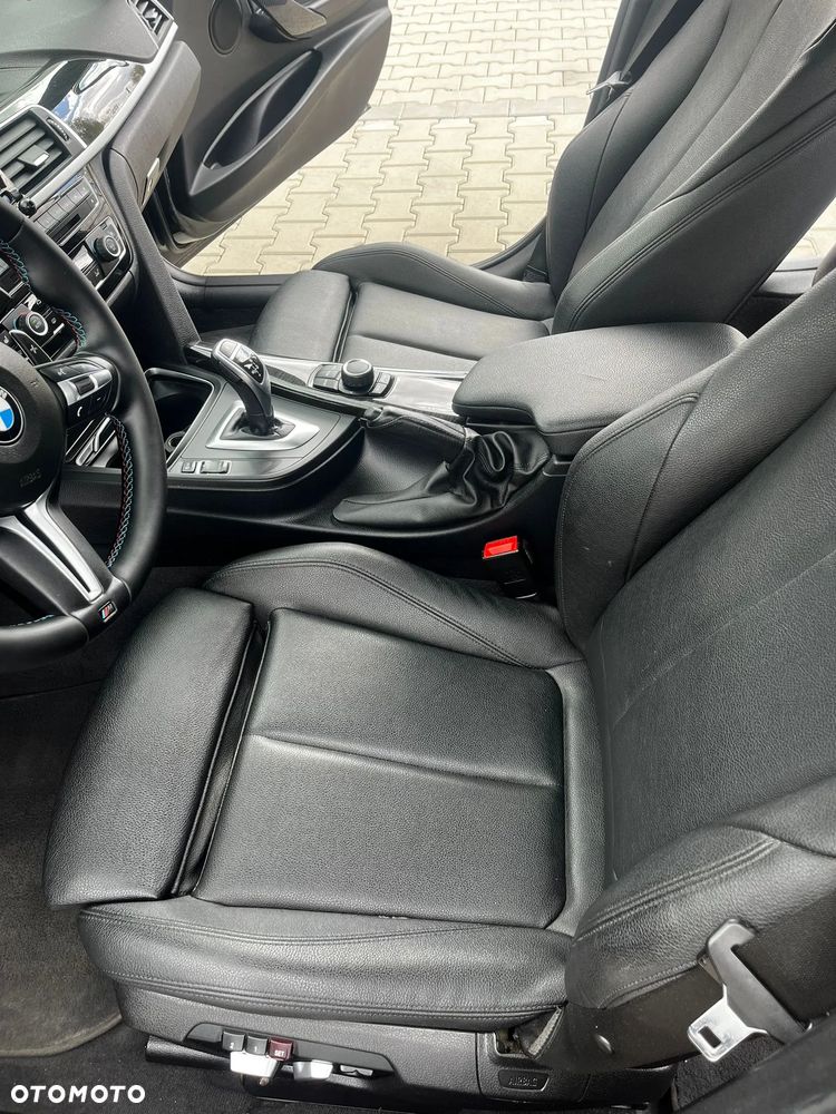 BMW Seria 3 330i Sport Line - 15