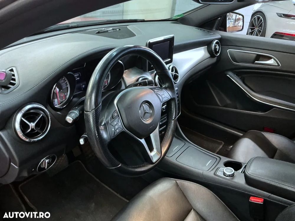 Mercedes-Benz CLA 220 d 7G-DCT Urban - 6