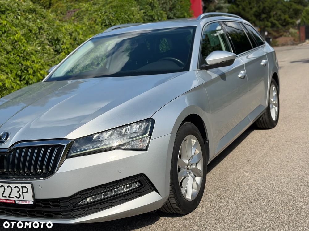 Skoda Superb 2.0 TDI SCR Ambition DSG - 40