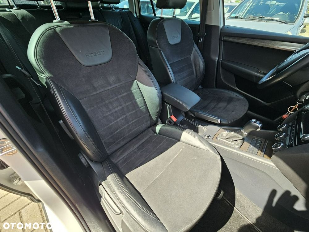 Skoda Octavia 2.0 TDI 4x4 DSG Scout - 11
