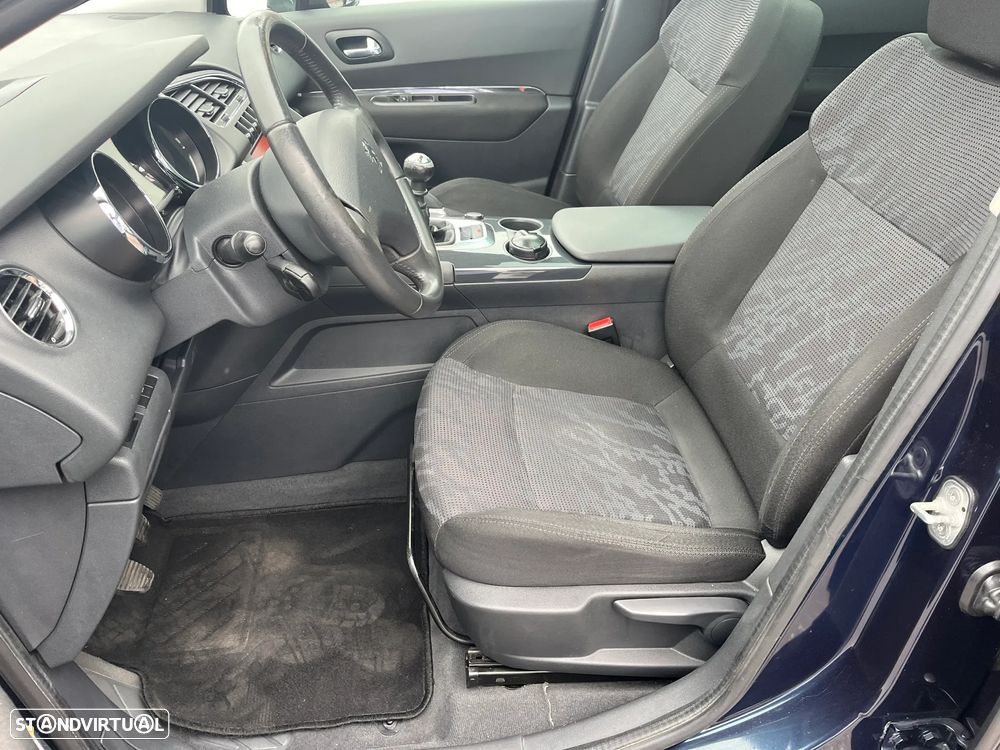 Peugeot 3008 1.6 HDi Allure - 9