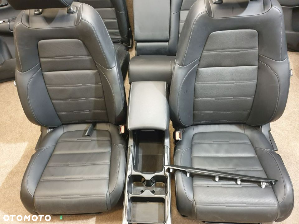 HONDA CR-V 2.0h 19-23r Fotele Kanapy Boczki Skórzane Tunel Komplet - 2