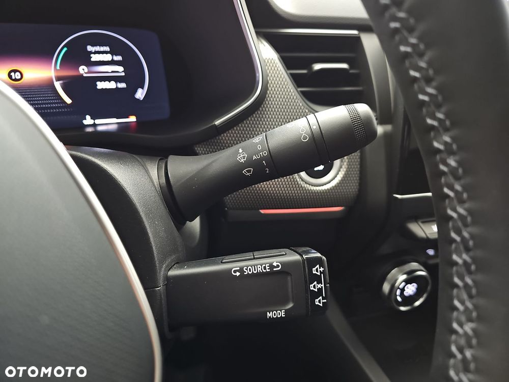 Renault Arkana 1.3 TCe mHEV Techno EDC - 17