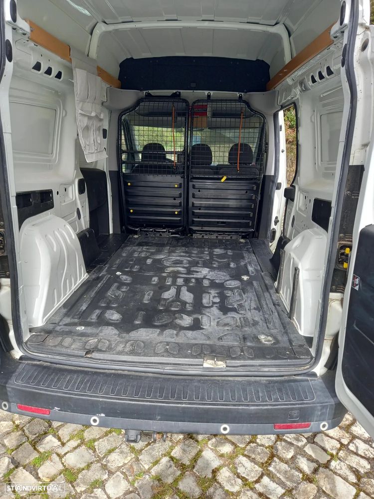 Fiat DOBLO XL - 16