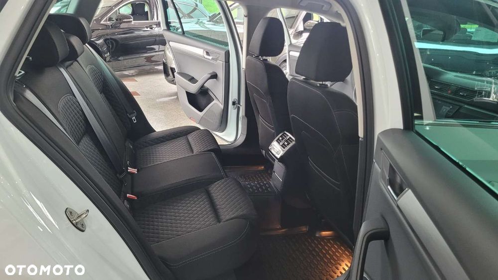 Skoda Superb - 32