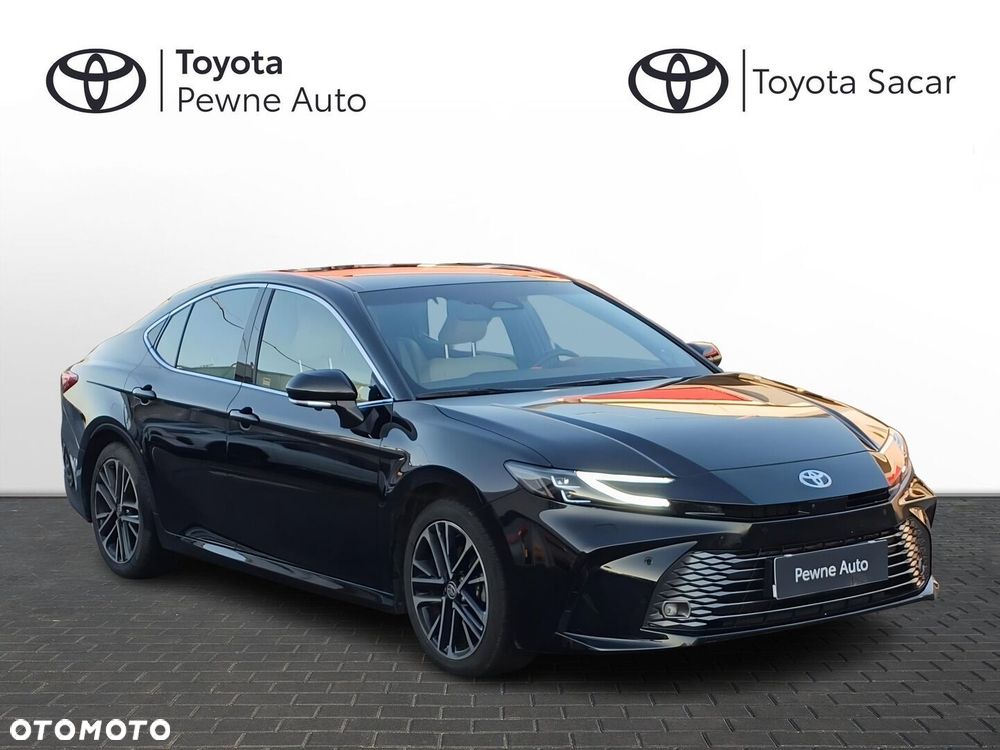 Toyota Camry - 2