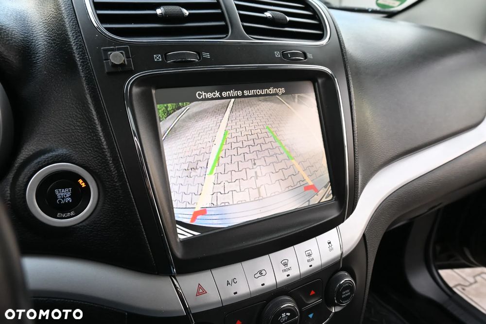 Fiat Freemont 2.0 Multijet 16V DPF Automatik Allrad Black Code - 36