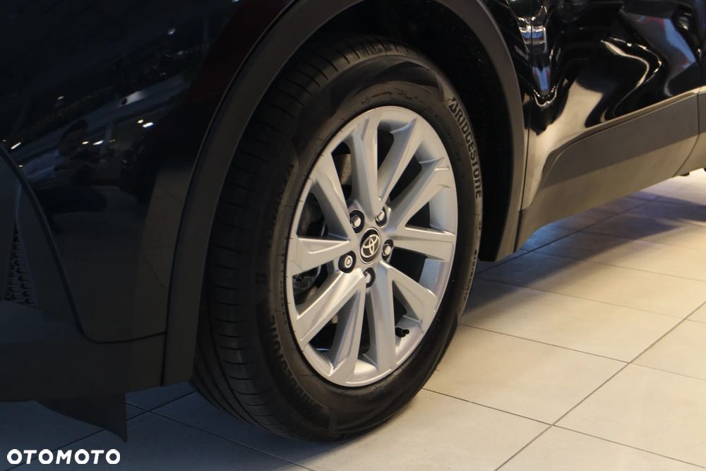 Toyota C-HR ver-1-8-hybrid-comfort - 11