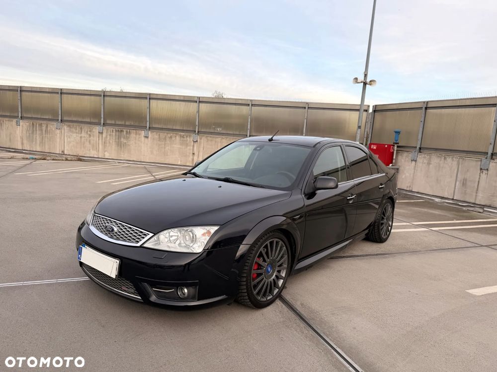 Ford Mondeo 3.0 V6 ST 220 - 4