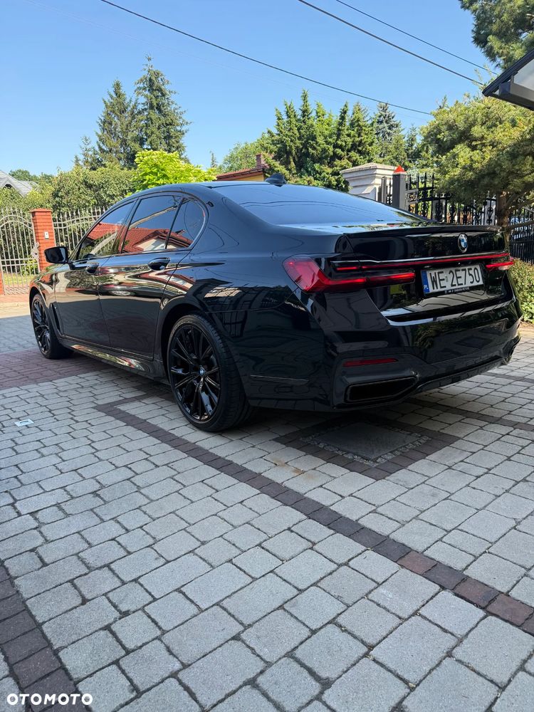 BMW Seria 7 750d xDrive - 13
