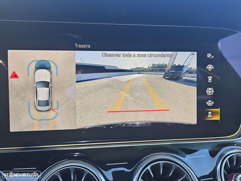 Mercedes-Benz CLS 300 d 4Matic AMG Line - 25