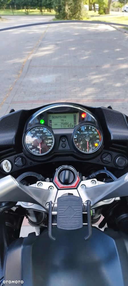 Kawasaki GTR - 7