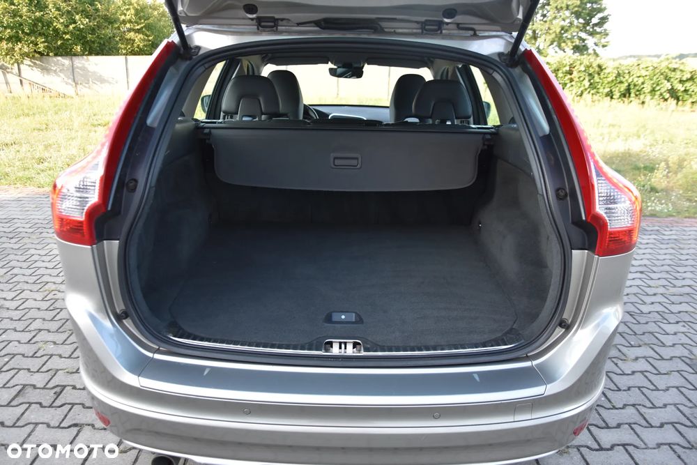 Volvo XC 60 D4 Summum - 20