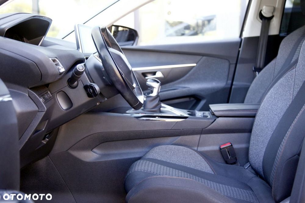 Peugeot 5008 2.0 BlueHDi Style 7os - 17