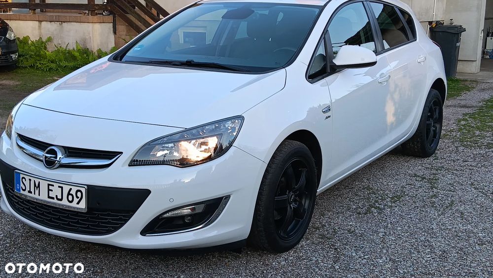 Opel Astra 1.4 T Edition 150 - 33