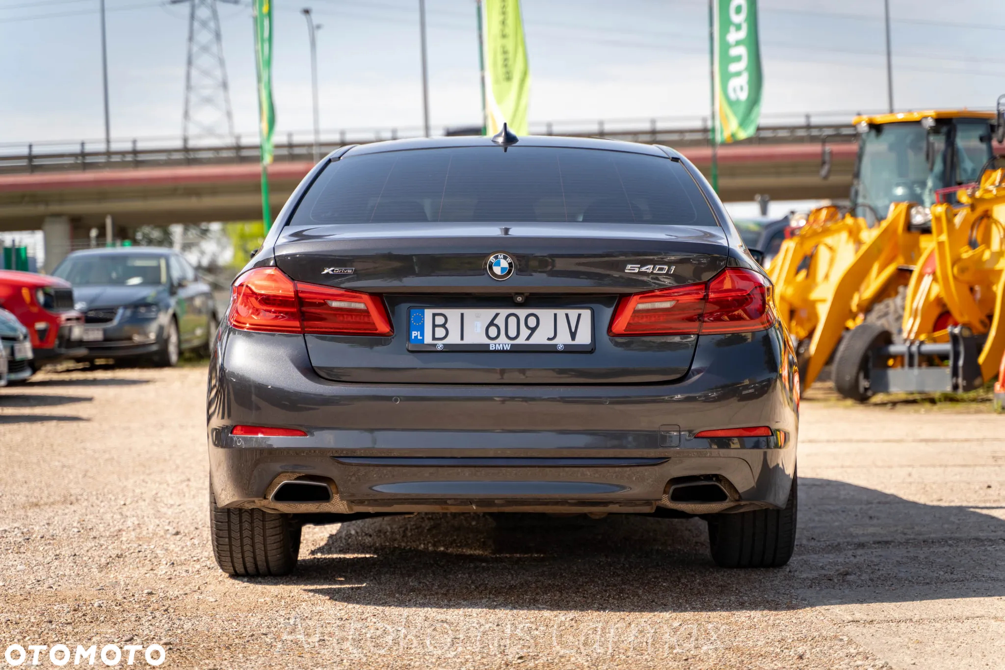 BMW Seria 5 540i xDrive - 9