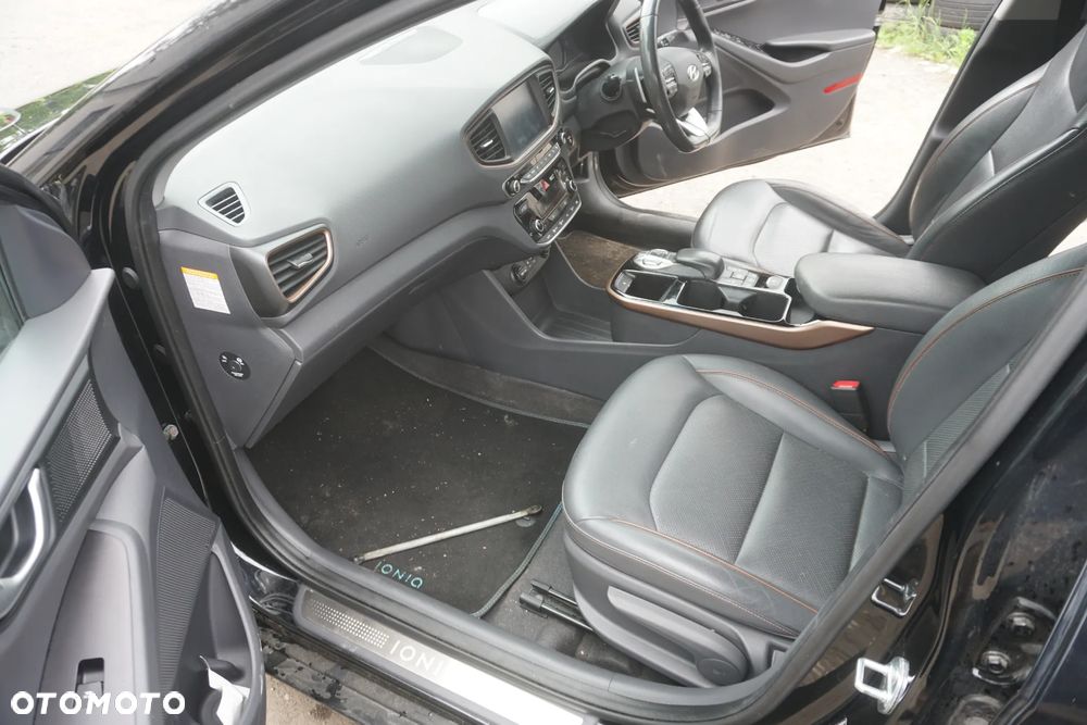 Hyundai IONIQ Electric Platinum - 10