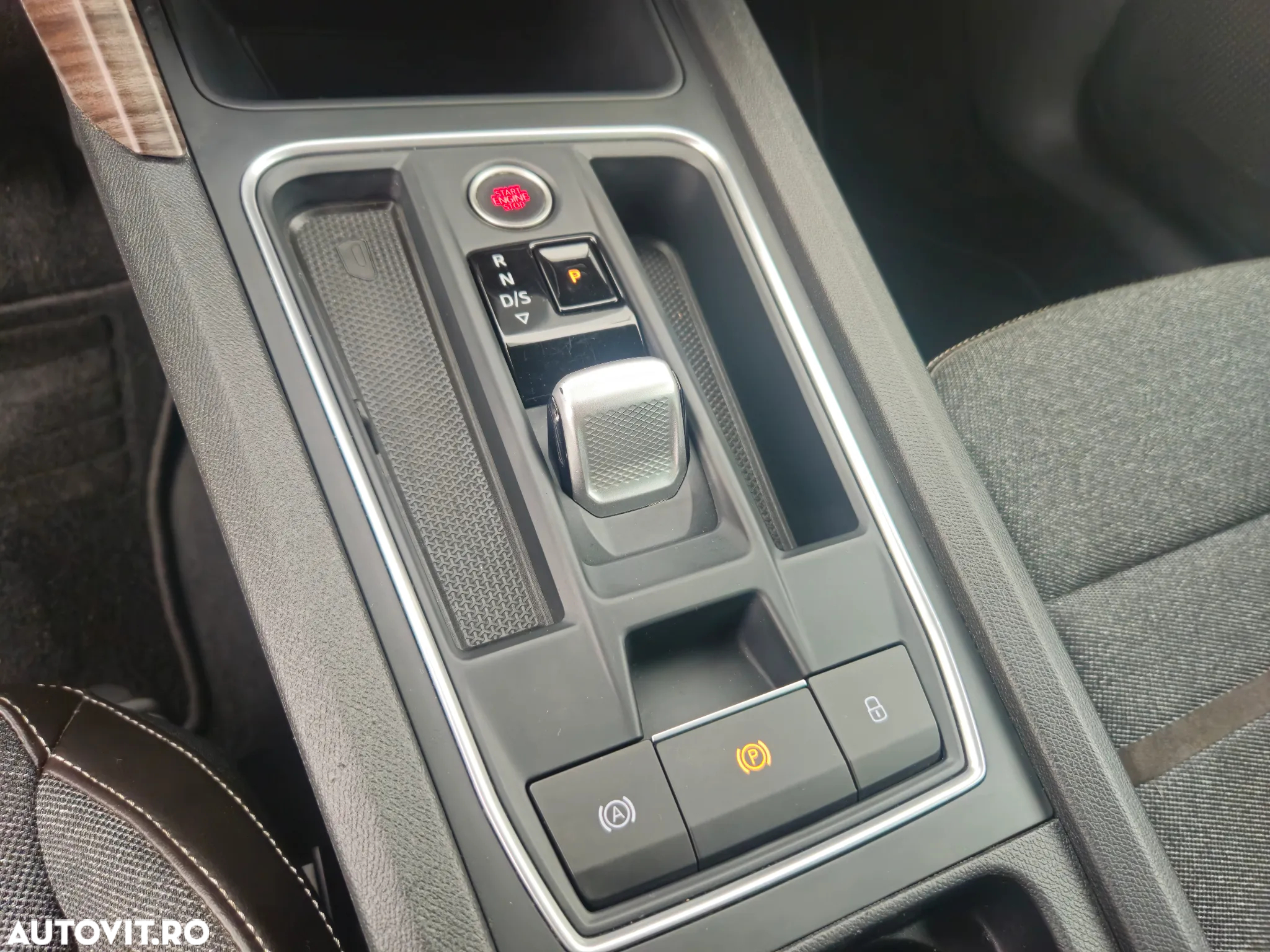 Seat Leon 2.0 TDI DSG Xcellence Plus - 19