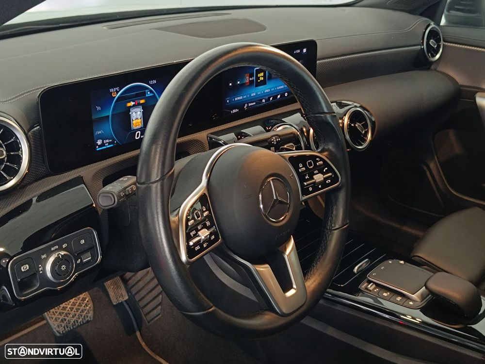 Mercedes-Benz CLA 180 d Shooting Brake Business Solutions Aut. - 11