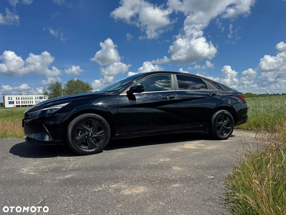 Hyundai Elantra 1.6 Smart CVT - 3