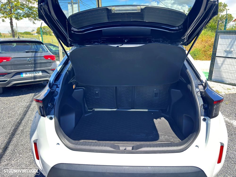 Toyota Yaris Cross 1.5 HDF Square Collection - 19