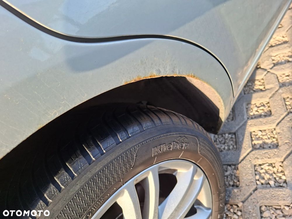 Ford Focus 1.6 Trend - 16