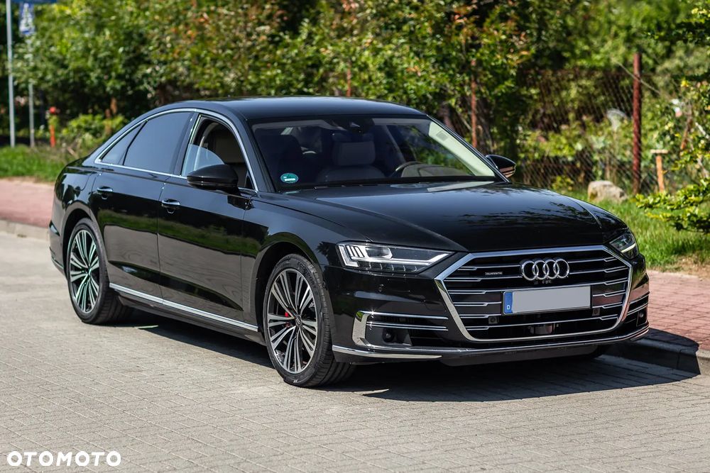Audi A8 - 2