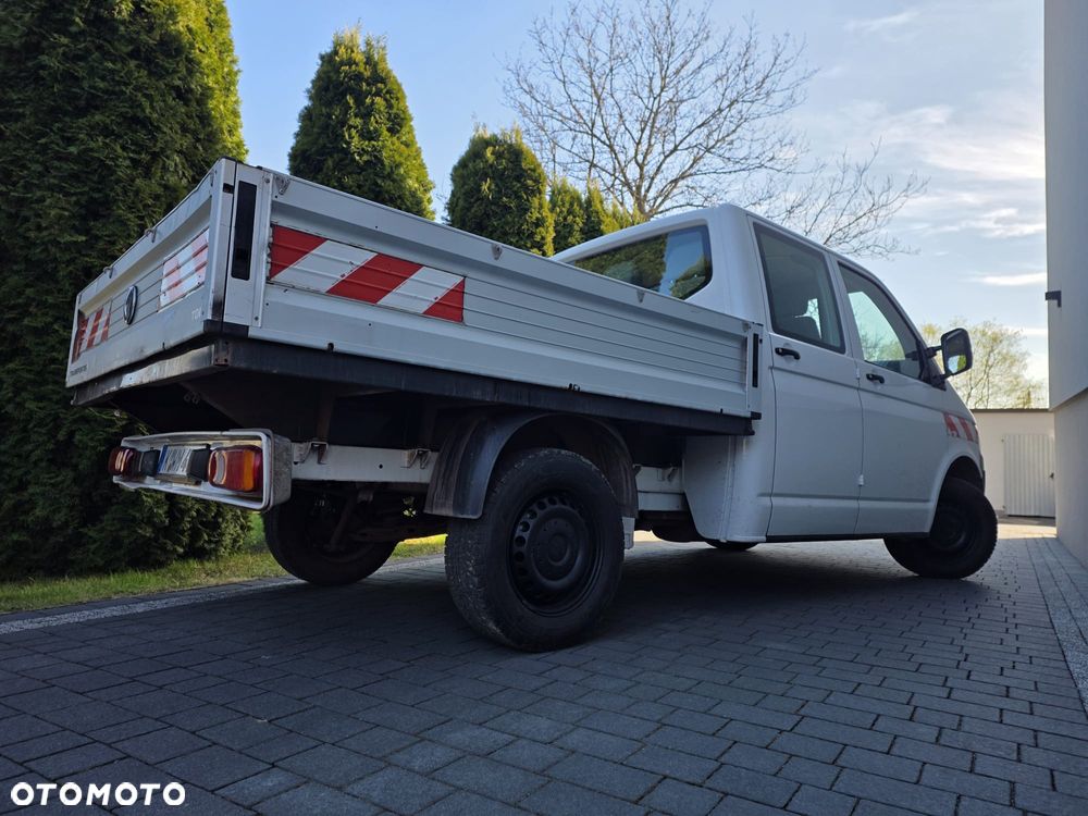 Volkswagen Transporter - 11