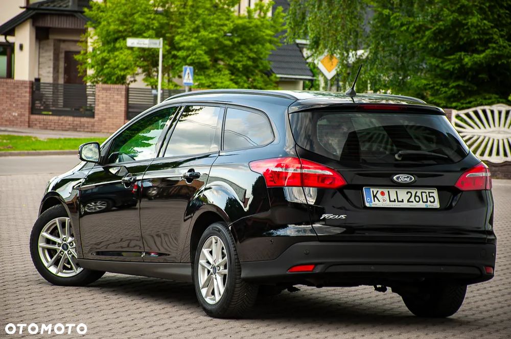Ford Focus - 8
