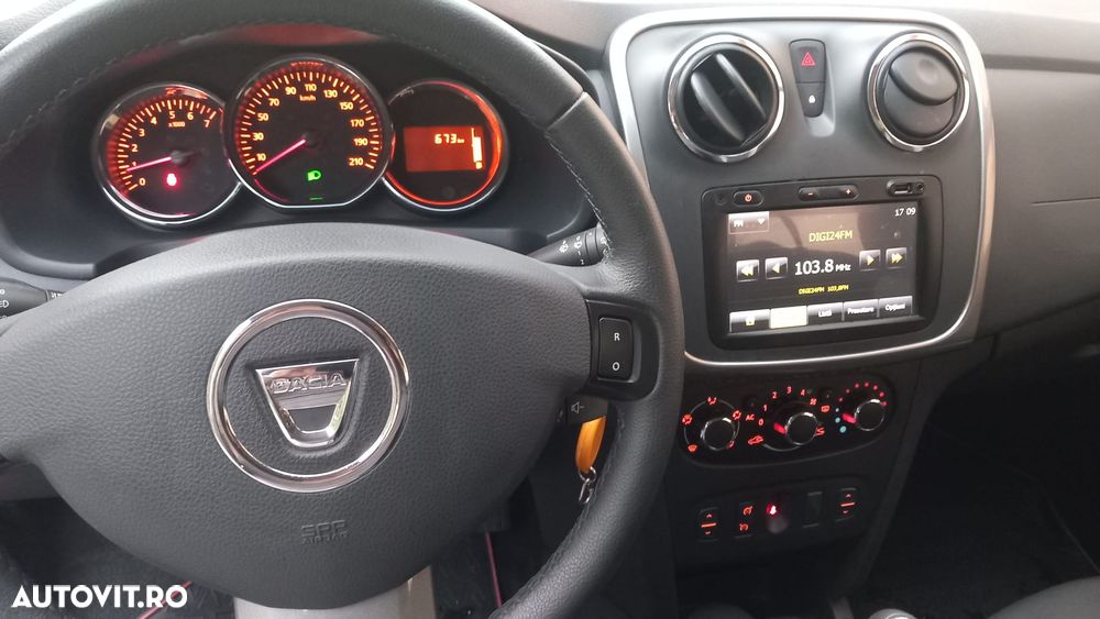 Dacia Sandero 0.9 Stepway - 1