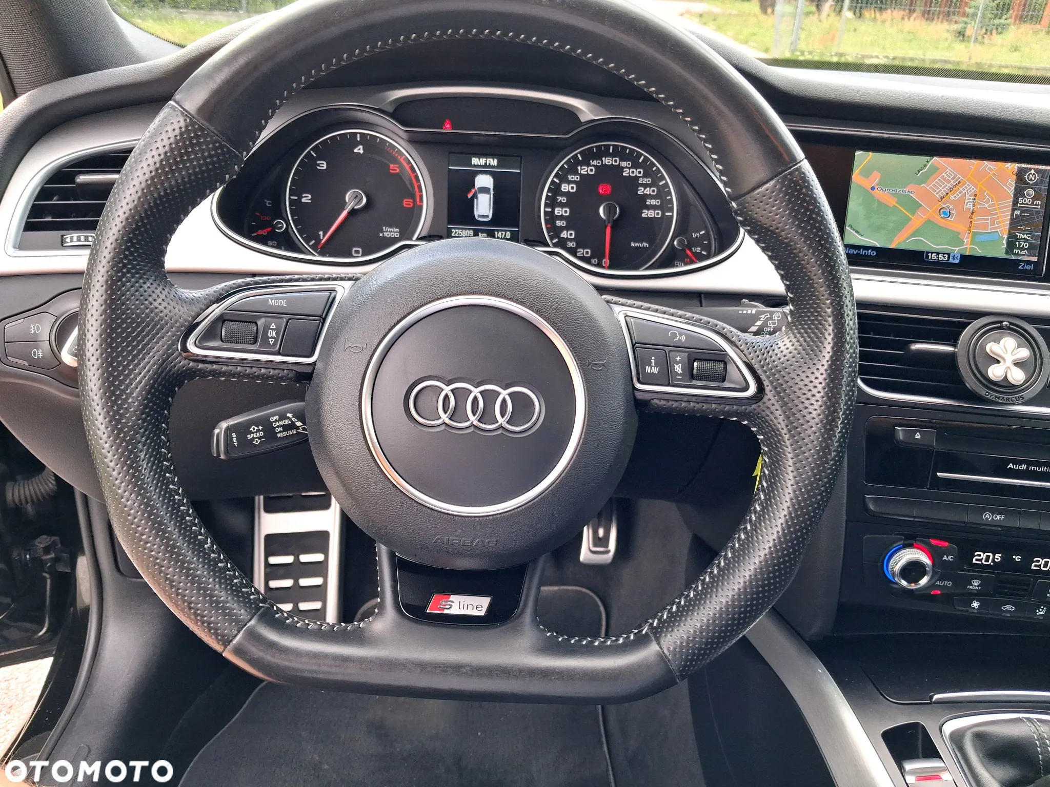 Audi A4 Avant 2.0 TDI DPF clean diesel S line Sportpaket - 25