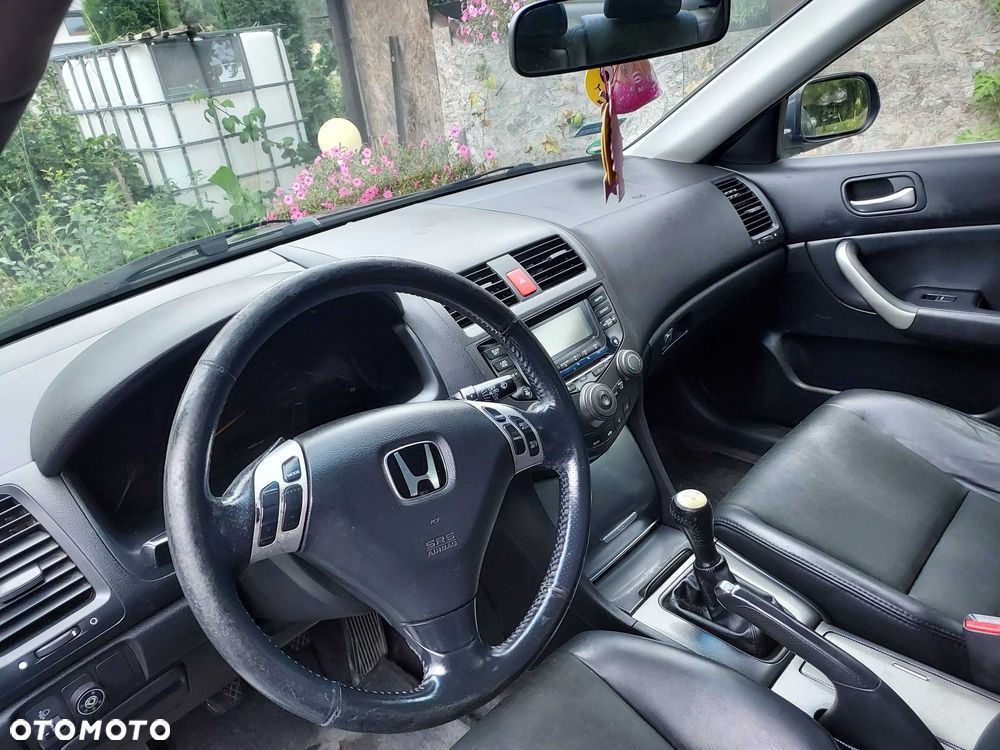 Honda Accord - 1