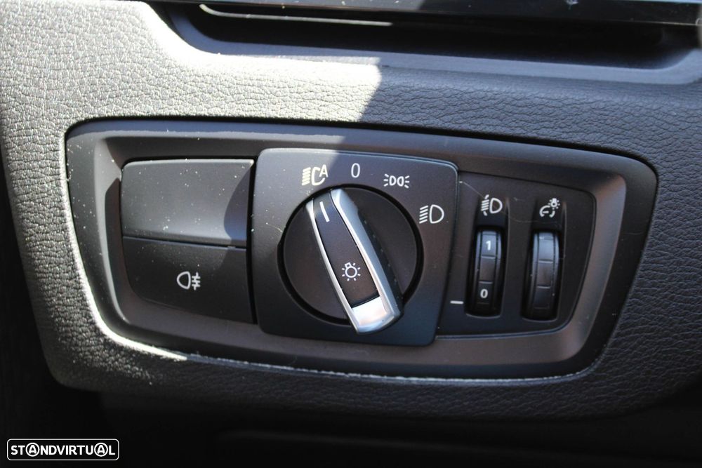 BMW X1 18 d sDrive Auto - 30
