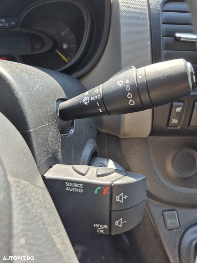 Renault Trafic - 9