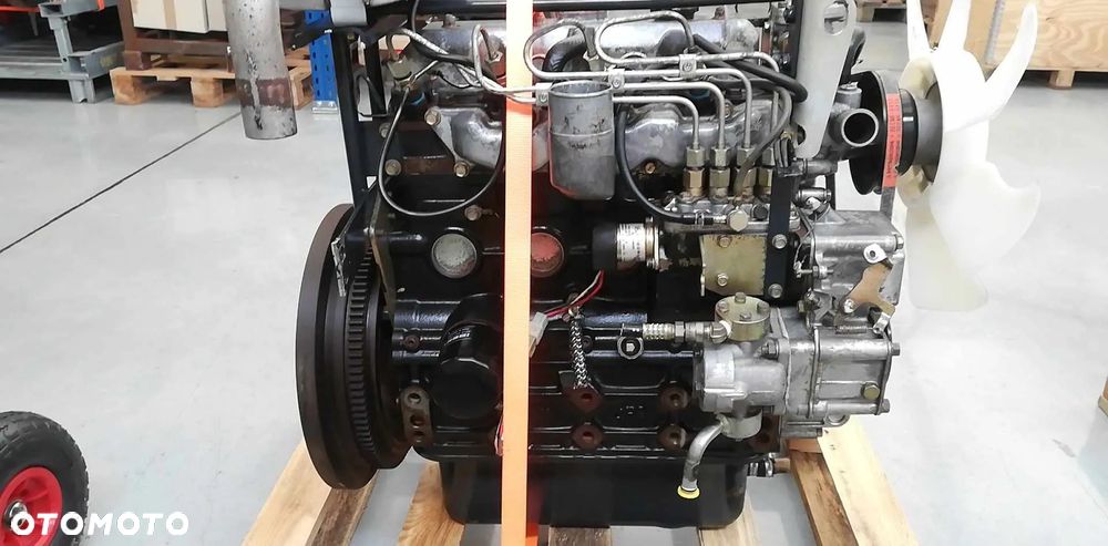 SILNIK ISEKI E4CG 35.1 kW 11 788 zł netto - 4