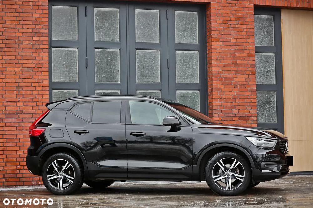 Volvo XC 40 D3 Geartronic R-Design - 4