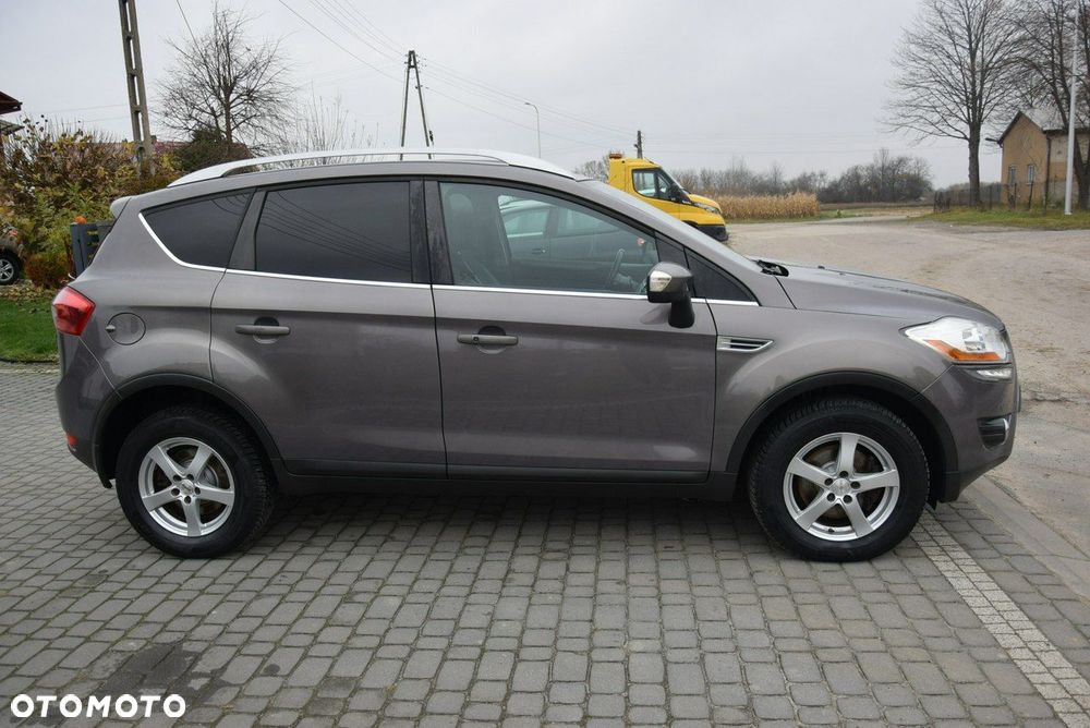 Ford Kuga 2.0 TDCi 4WD Titanium - 11