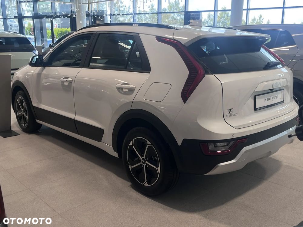 Kia Niro 1.6 GDI Hybrid M - 6