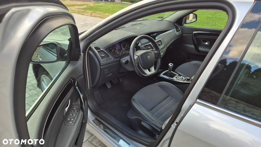 Renault Laguna ENERGY dCi 130 FAP Start-Stop Bose Edition - 37