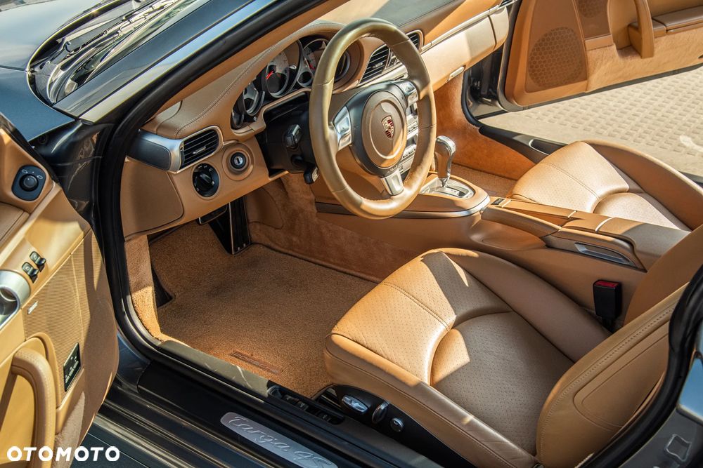 Porsche 911 - 35