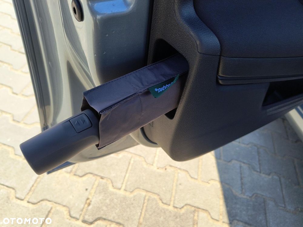 Skoda Fabia 1.0 TSI Drive DSG - 21