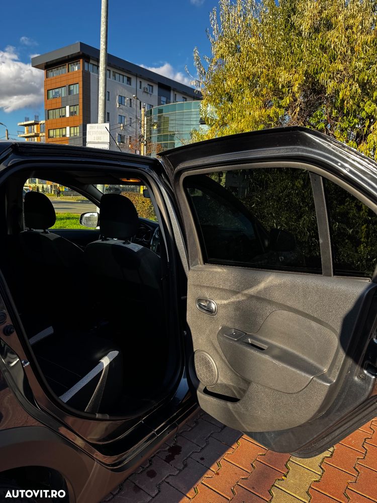 Dacia Logan Stepway TCe 100 GPL - 17