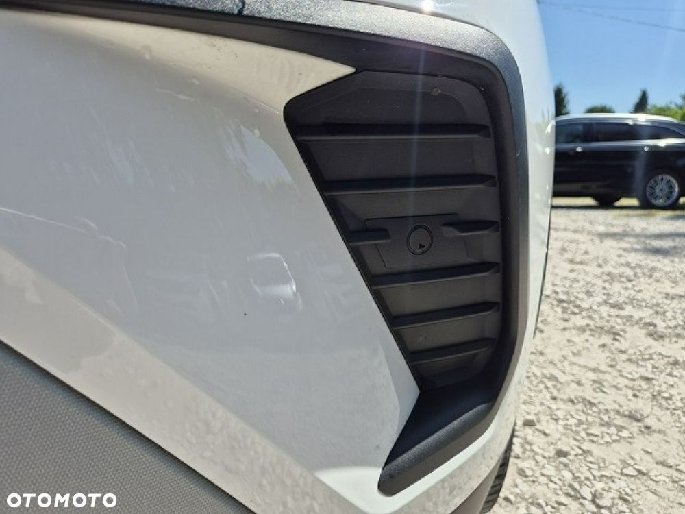 Opel Crossland X - 9